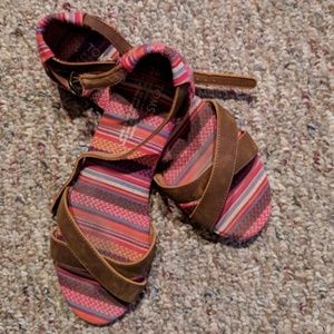 TOMS Sandals